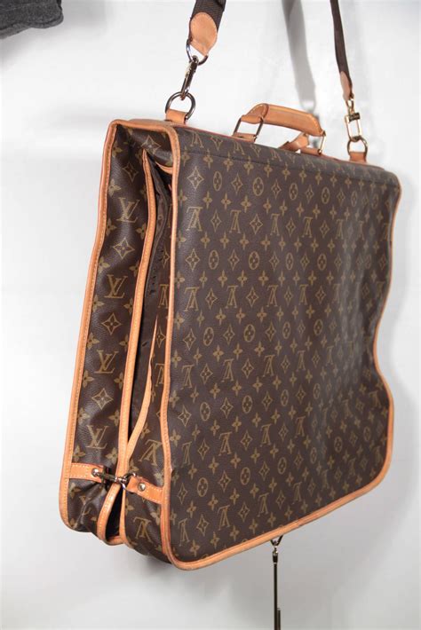 louis vuitton monogram canvas garment carrier bag travel suit|louis vuitton horizon 55 suitcase.